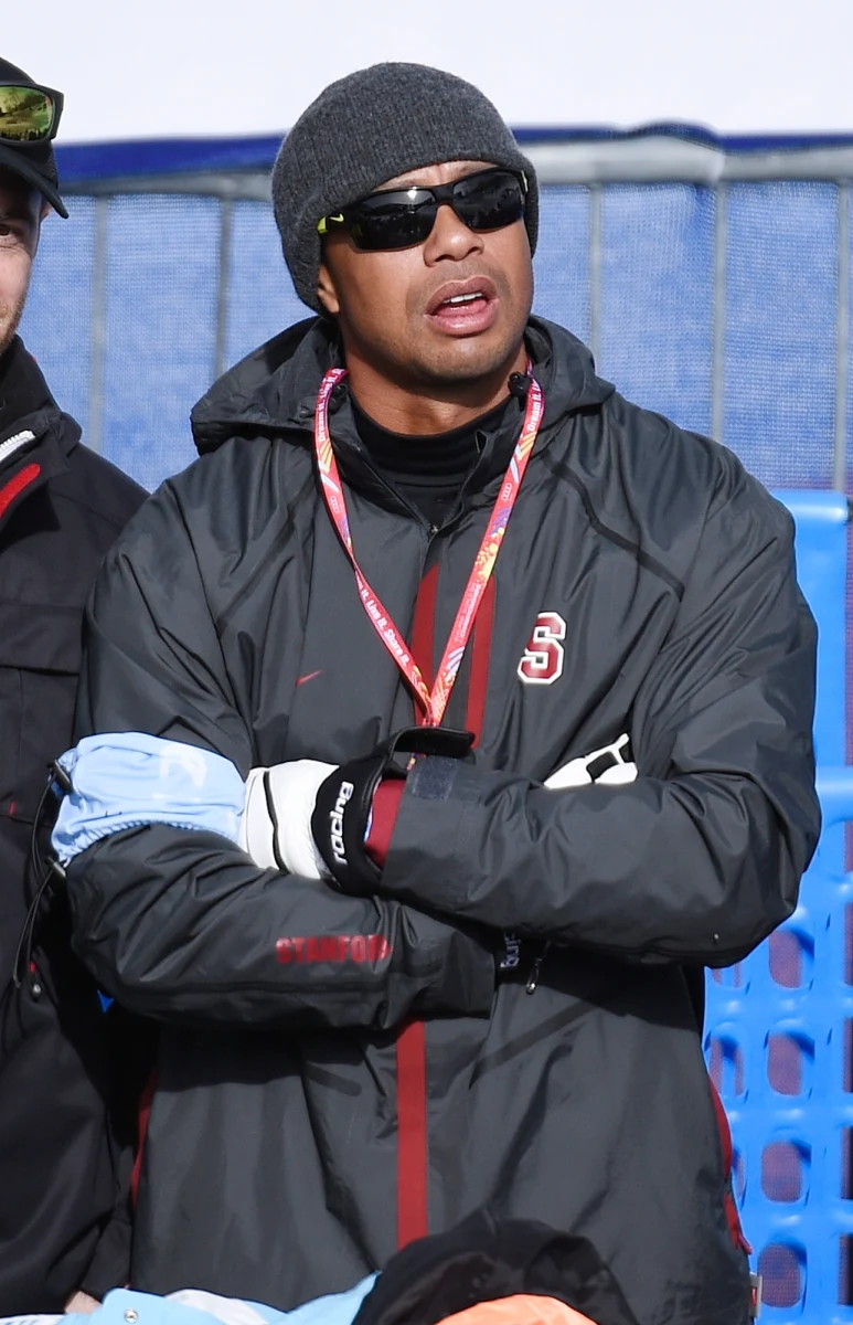 Amerykański golfista Tiger Woods, który spadł niedawno na 62. miejsce światowego rankingu, zapowiedział, że nie będzie występował w żadnych zawodach, dopóki nie odzyska najwyższej formy. "To, jak gram teraz, jest nie do zaakceptowania" - przyznał.