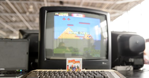 Gry komputerowe już dawno temu przestały być zabawkami dla dzieci - dowodzą badania europejskiego stowarzyszenia producentów gier wideo ISFE. Jak pisze "Rzeczpospolita", wiek przeciętnego gracza w Europie wynosi co najmniej 30 lat. 