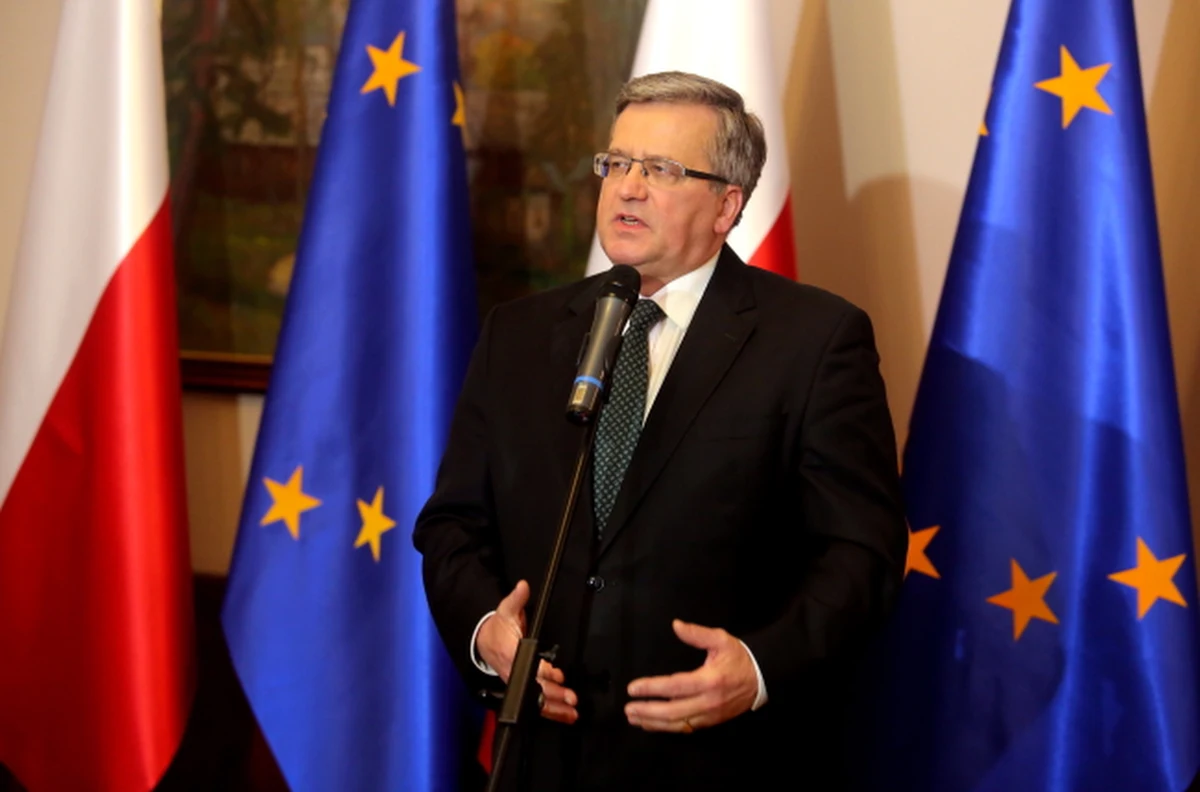 Poparcie dla urzędującego prezydenta Bronisława Komorowskiego spadło poniżej 50 proc. – wynika z badania IBRiS dla PiS, z którym zapoznała się "Rzeczpospolita". To pierwszy sondaż, w którym urzędującego prezydenta popiera mniej niż połowa badanych.