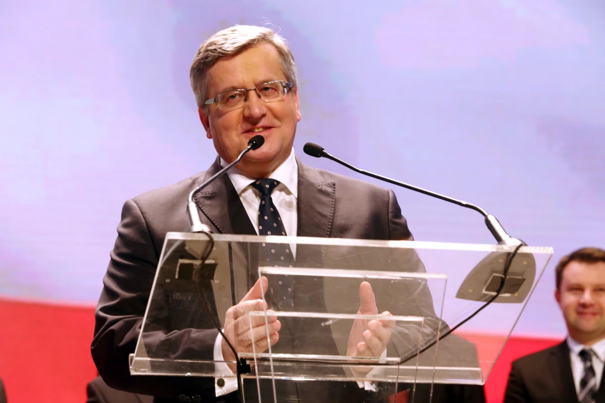 63 proc. ankietowanych przez CBOS, którzy zapowiadają głosowanie w wyborach prezydenckich, zamierza poprzeć ubiegającego się o reelekcję Bronisława Komorowskiego. Kandydat PiS Andrzej Duda może liczyć na 15 proc. głosów. Udział w wyborach deklaruje 70 proc. badanych.