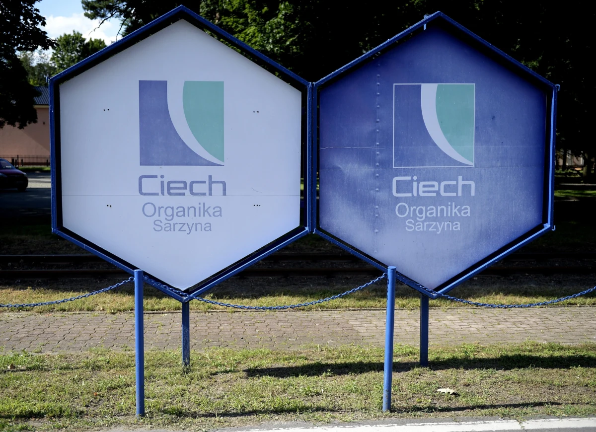 Zawiadomienie o możliwości popełnienia przestępstwa przy prywatyzacji spółki CIECH trafiło do Prokuratury Generalnej -  informuje reporter RMF FM Krzysztof Zasada. Autorem wniosku jest Solidarna Polska. 