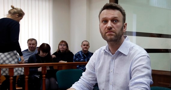 Moskiewski Sąd Miejski utrzymał w mocy wyrok sądu pierwszej instancji, który skazał jednego z liderów opozycji w Rosji Aleksieja Nawalnego i jego brata Olega na kary 3,5 roku łagru za domniemane zagarnięcie pieniędzy francuskiej firmy kosmetycznej Yves Rocher.