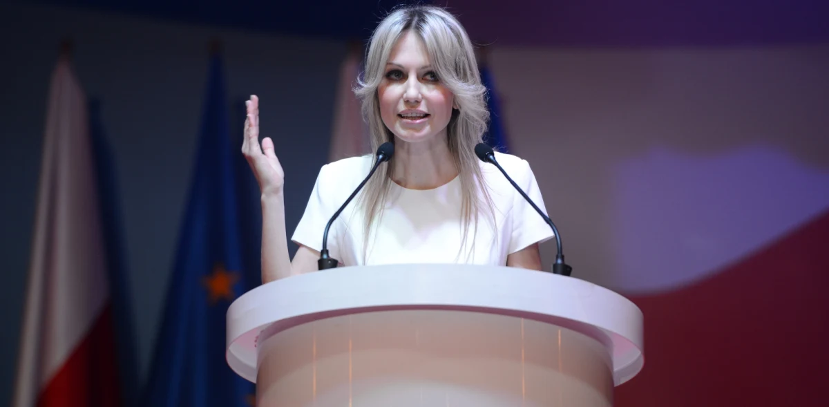 Państwowa Komisja Wyborcza zarejestrowała komitet Magdaleny Ogórek - kandydatki Sojuszu Lewicy Demokratycznej na prezydenta. We wtorek do PKW dotarło też kolejne zawiadomienie o utworzeniu komitetu wyborczego - kandydata PSL Adama Jarubasa. 