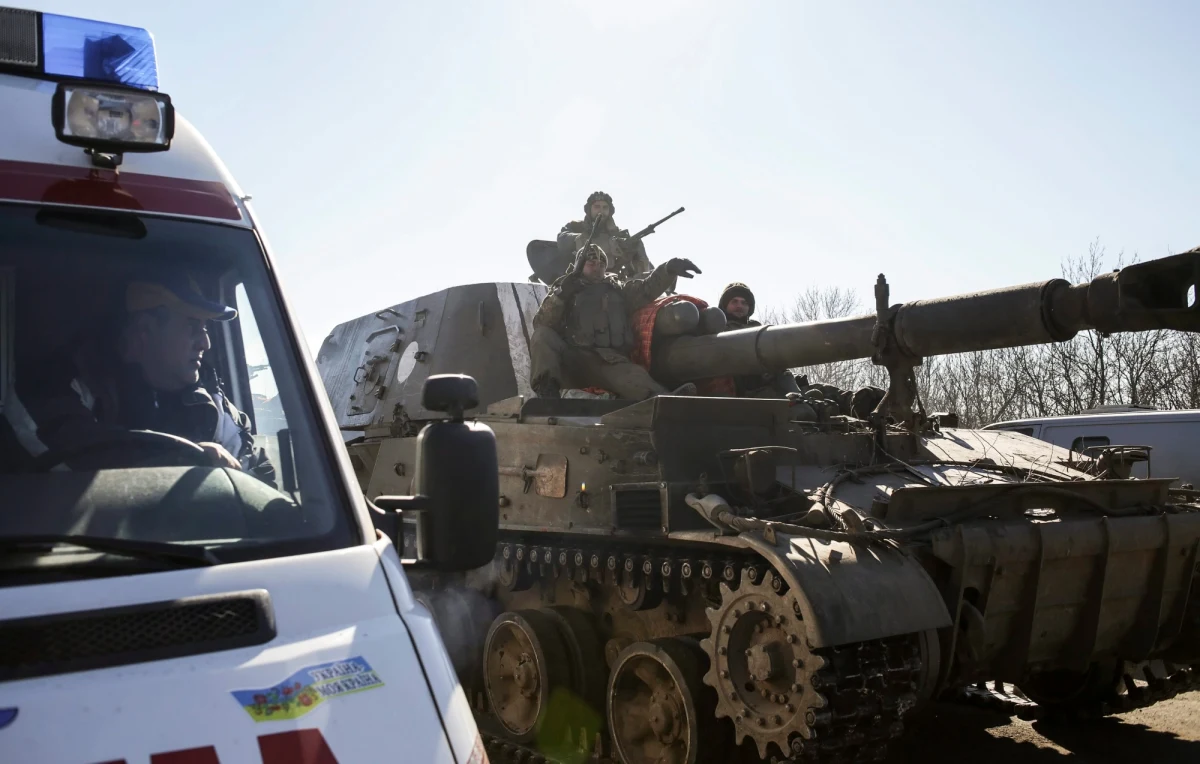 Przywódcy Niemiec, Francji, Ukrainy i Rosji, czyli tzw. czwórka normandzka, uzgodnili nowe działania na rzecz wdrożenia porozumień z Mińska - poinformował Pałac Elizejski. Angela Merkel, Francois Hollande, Petro Poroszenko i Władimir Putin potępili też w rozmowie telefonicznej przypadki naruszenia rozejmu, do jakich doszło w ostatnich dniach w ukraińskim Donbasie.
