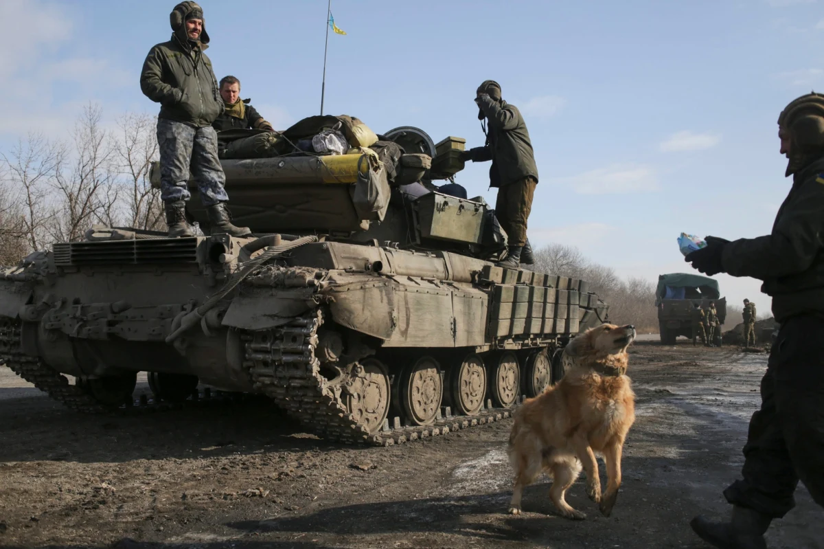 Unijna misja policyjna na granicy rosyjsko–ukraińskiej? UE jest niechętna – ustaliła dziennikarka RMF FM. Wczoraj apelował o jej powołanie prezydent Ukrainy Petro Poroszenko. Jego zdaniem w sytuacji, w której rozejm z Mińska nie jest przestrzegany, byłaby to „najbardziej efektywna forma gwarancji bezpieczeństwa”. 