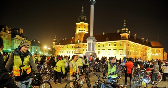 Imprezy biegowe i rowerowe w Warszawie zagrożone. Jak dowiaduje się reporterka RMF FM, chodzi przede wszystkim o wydarzenia, których trasa przebiegałaby przez Most Poniatowskiego albo ulice zakorkowane po zamknięciu spalonego Mostu Łazienkowskiego. 