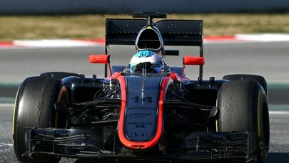 Fernando Alonso wciąż w szpitalu po wypadku. Ma wstrząśnienie mózgu