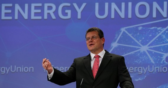 Komisja Europejska przyjęła strategię utworzenia unii energetycznej, która ma wzmocnić bezpieczeństwo energetyczne krajów UE. Taką informację przekazał wiceprzewodniczący Komisji Europejskiej Marosz Szefczovicz.