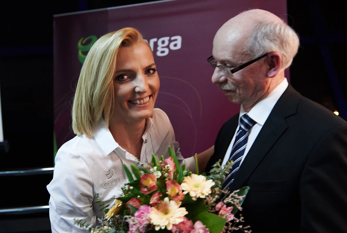 Anna Rogowska, która w piątek poinformowała o zakończeniu kariery, podkreśla, że czuje się sportowcem spełnionym. "Moja kariera była kolorowa" - przyznała. Tyczkarka SKLA Sopot została ambasadorem dedykowanego młodym zawodnikom programu Energa Athletic Cup.