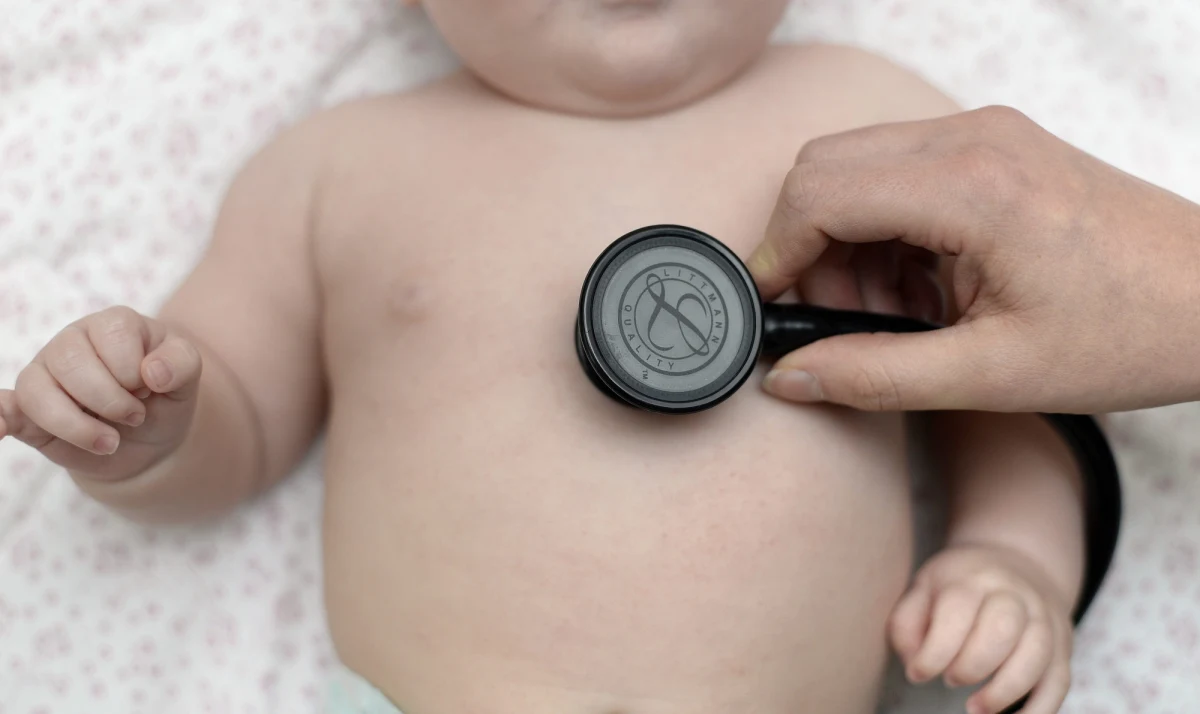 W Wielkopolsce jest już czwarte podejrzenie odry w ciągu tygodnia. Po trójce dzieci z Poznania, teraz w Szamotułach chory może być 5-latek. Potwierdzanie choroby zajmuje około 10 dni.