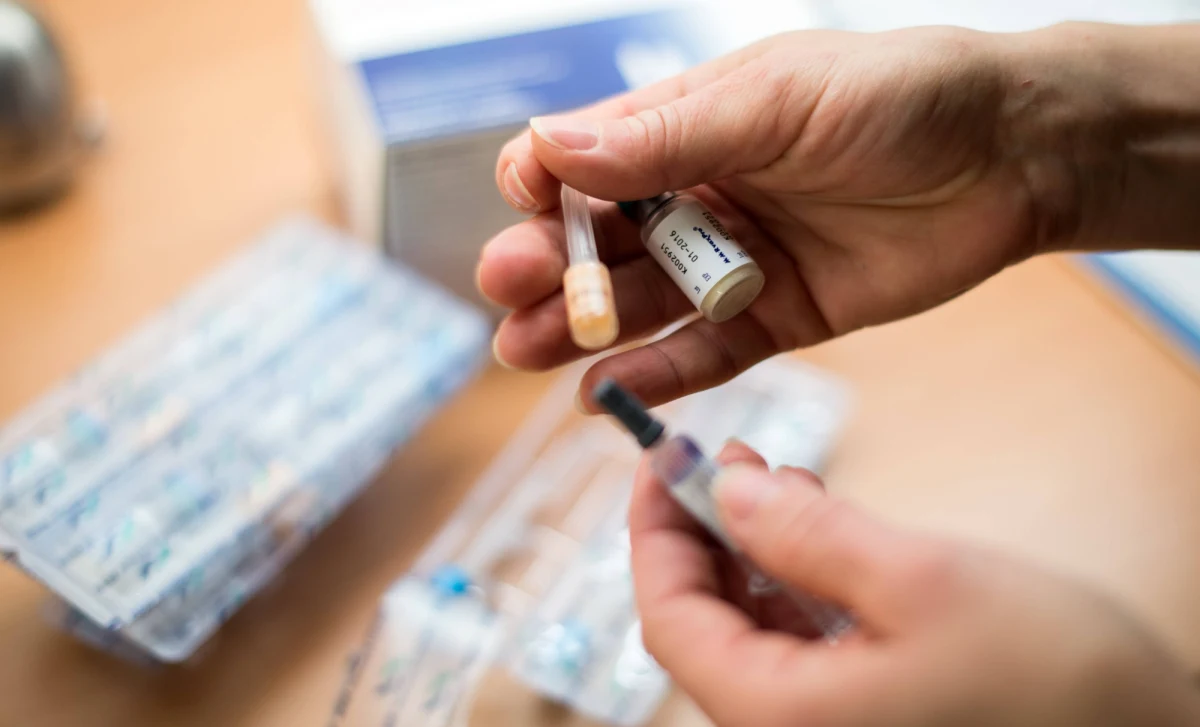 WHO, czyli Światowa Organizacja Zdrowia wzywa kraje europejskie do wznowienia kampanii szczepień przeciwko odrze. Od początku 2014 roku na naszym kontynencie zanotowano 22 tysiące przypadków zachorowań na tę groźną chorobę. Dotknęła ona mieszkańców siedmiu krajów.