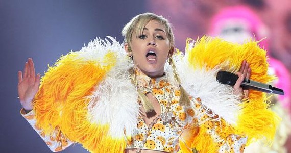 Miley Cyrus Na Festiwalu Porno Muzyka W INTERIAPL