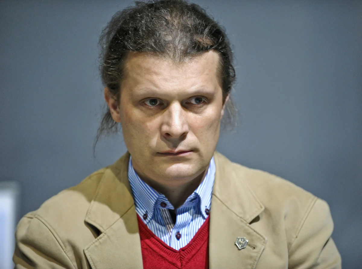 "Siły specjalne i wojska specjalne to są topowe jednostki. W Polsce najlepszą jednostką jest GROM. Inne są na innym poziomie, mają inne zadania. Motywacją jest dostanie się do najlepszej. Ale to nie jest tak, że się dostałem, przeszedłem selekcję i mogę jechać za granicę na misję czy trenować" - mówi w rozmowie z RMF FM Grzegorz Wydrowski, prezes zarządu fundacji Sprzymierzeni z GROM. "Kandydaci mają być sprawni, ale też błyskotliwi, jeśli chodzi o działania. Ci ludzie muszą wykazywać inicjatywę, nie mogą być bierni" - tłumaczy gość RMF FM. "Jeżeli ktoś jest zmotywowany to zna ryzyko i z tym ryzykiem żyje. Na każdym treningu robi się to samo, co robi się na misji" - dodaje. 