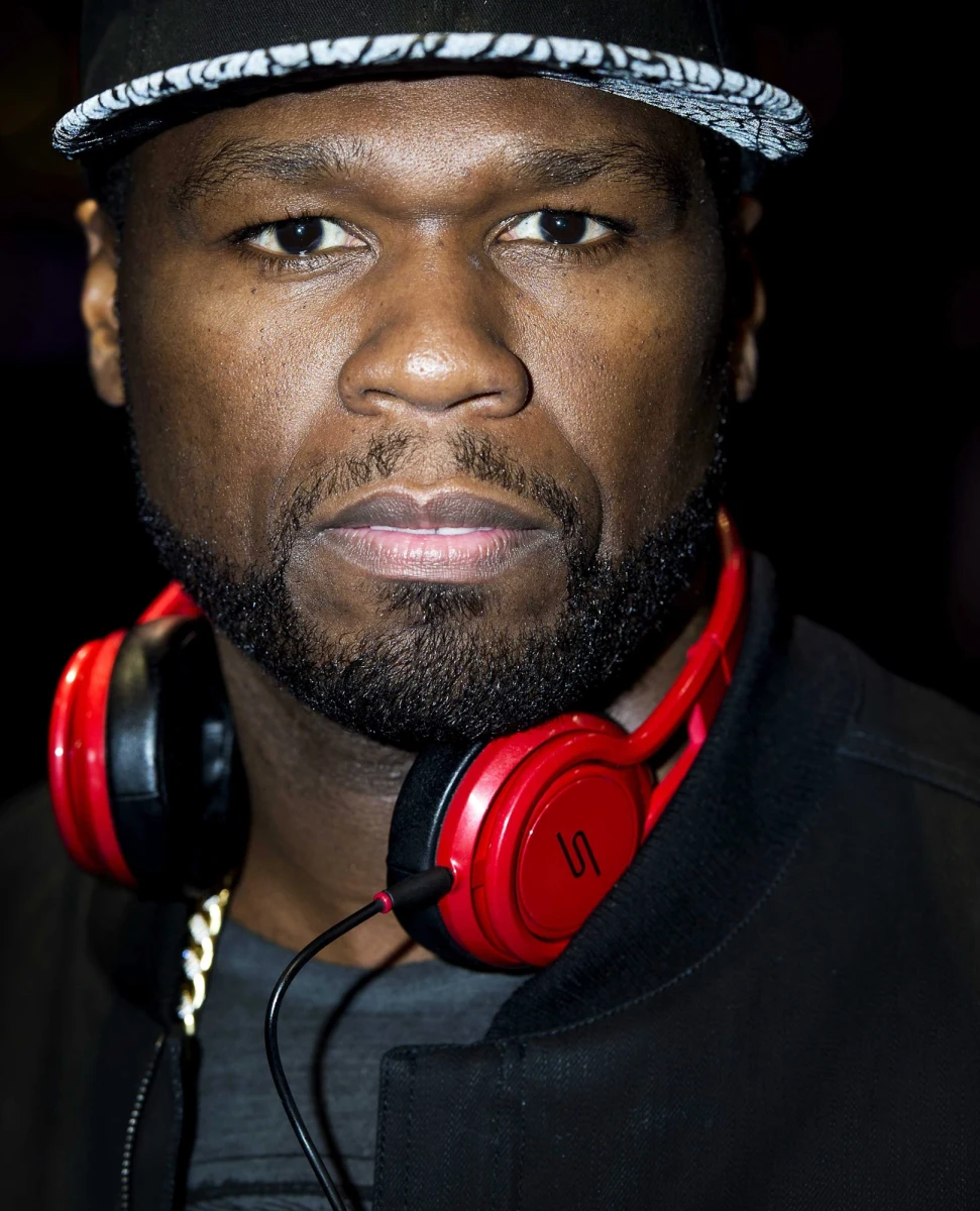 Amerykański raper 50 Cent chce postawić 1,6 mln dolarów na zwycięstwo Floyda Mayweathera Jr. nad Mannym Pacquiao w bokserskiej walce, która odbędzie się 2 maja w Las Vegas.