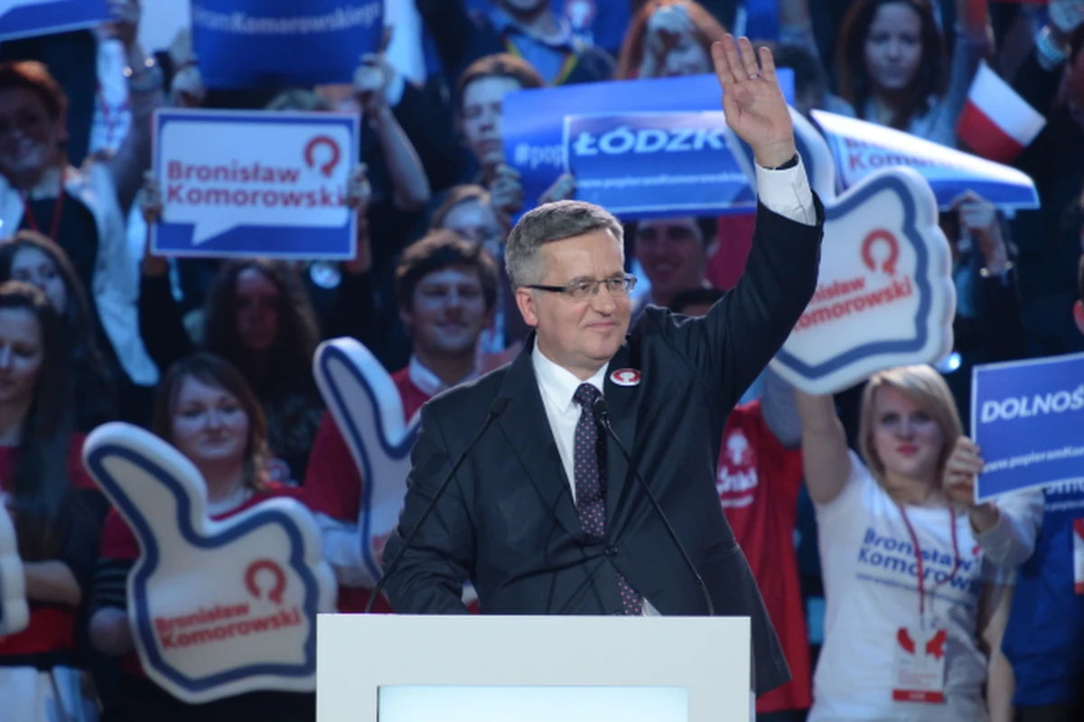 "Wybierz zgodę i bezpieczeństwo" to hasło wyborcze kampanii prezydenckiej Bronisława Komorowskiego. Na konwencji wyborczej Komorowski zaprezentował swój program wyborczy. Podkreślał, jak ważna jest zgoda. Wyliczał propozycje ułatwień dla młodych, dla rolników; mówił, jak ważne jest bezpieczeństwo granic.