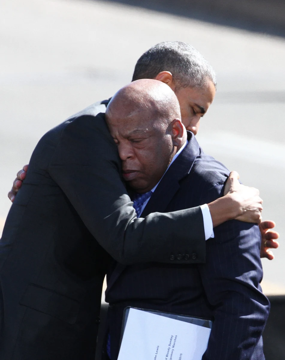 ​Barak Obama pojawił się na uroczystościach upamiętniających dramatyczne wydarzenia sprzed pół wieku w miasteczku Selma w Alabamie. Wówczas policja zatrzymała pokojowy marsz tych, którzy domagali się równych praw. Kilkadziesiąt osób zostało rannych. "W ostatnich 50 latach dokonano ogromnego postępu w zapewnieniu wszystkim Amerykanom równych praw, ale jeszcze wiele zostało do zrobienia - powiedział prezydent Barack Obama.