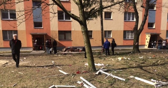 Jest prokuratorskie śledztwo po wybuchu gazu w bloku przy ul. Brackiej w Łodzi. Sprawa będzie prowadzona pod kątem spowodowania katastrofy w postaci eksplozji gazu - ustaliła dziennikarka RMF FM Agnieszka Wyderka. 