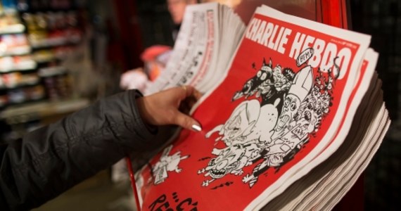 Cztery osoby, w tym policjantkę, zatrzymała francuska policja w związku z islamistycznymi zamachami, dokonanymi w styczniu na redakcję tygodnika "Charlie Hebdo" i koszerny supermarket w Paryżu. Wszyscy czworo mają powiązania z jednym z zamachowców, Amedym Coulibalym.  