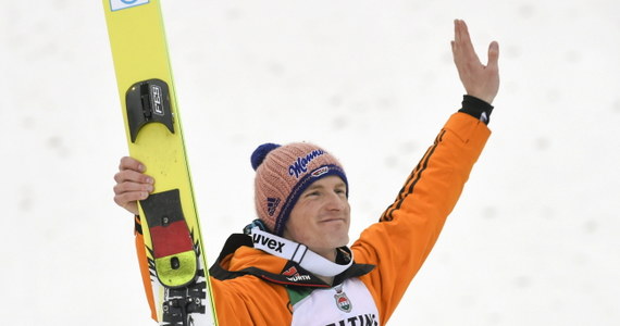 ​Niemiec Severin Freund wygrał konkurs Pucharu Świata w skokach narciarskich w fińskim Kuopio. Piotr Żyła zajął dziesiąte miejsce. Ze względu na porywisty wiatr rozegrano tylko jedną serię.
