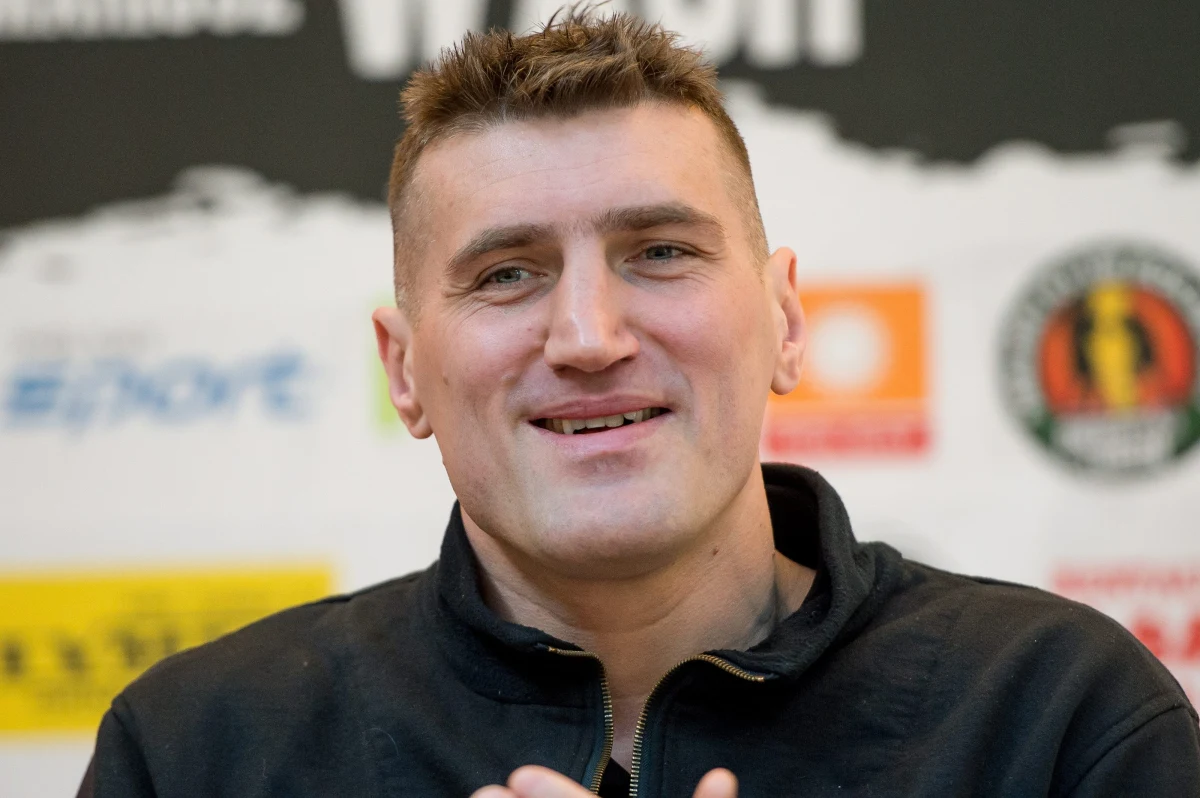 Bokser wagi ciężkiej Mariusz Wach pokonał Nigeryjczyka Gbenga Oloukuna w walce wieczoru gali w Lubinie. Polak nie zdołał znokautować rywala, ale wygrał jednogłośnie na punkty.