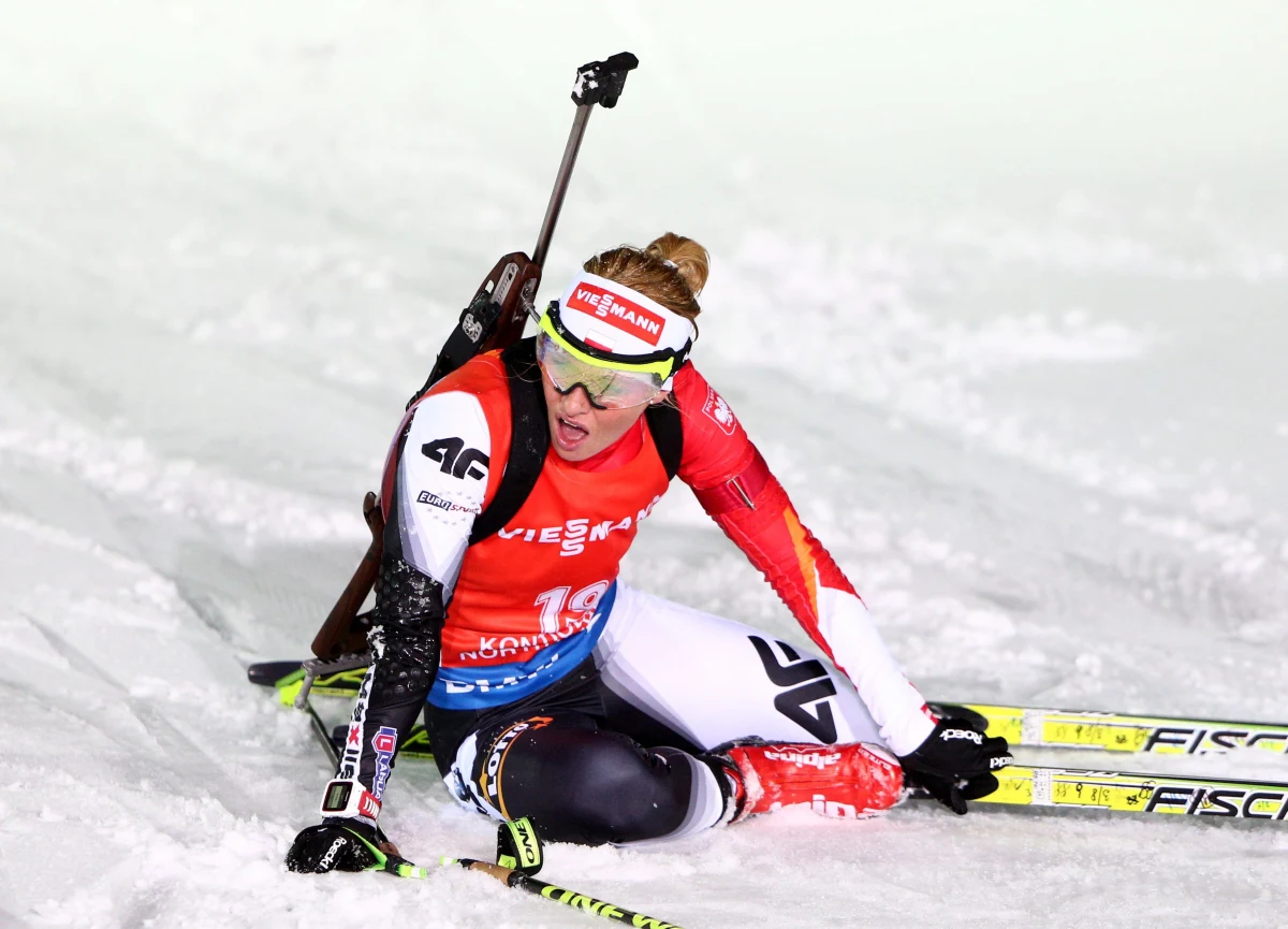 Ukrainka Walj Semerenko zdobyła złoty medal biathlonowych mistrzostw świata w biegu ze startu wspólnego. Kolejne miejsca zajęły Niemka Franziska Preuss i Włoszka Karin Oberhofer. 