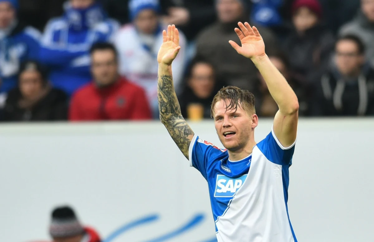 Eugen Polanski z TSG Hoffenheim i Robert Lewandowski z Bayernu Monachium trafili do najlepszej jedenastki kolejki Bundesligi, wybranej przez magazyn "Kicker". Obaj zdobyli w sobotnich spotkaniach po dwa gole.