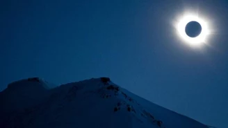 Spektakularne zaćmienie Słońca nad archipelagiem Svalbard