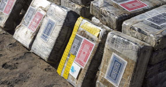 Ponad 5 ton kokainy przechwyciła kolumbijska piechota morska we współpracy z amerykańską agencją antynarkotykową DEA na statku płynącym po międzynarodowych wodach Oceanu Spokojnego. Informację przekazała prokuratura w Bogocie. 