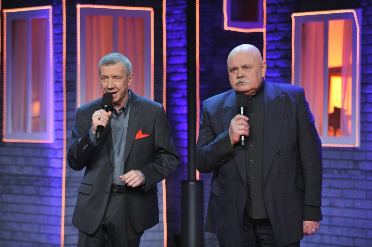 Znany satyryk z kabaretu "Elita" a zarazem wrocławski radny Jerzy Skoczylas zrezygnował z członkostwa w Platformie Obywatelskiej. Zdecydował się na taki krok, gdy dowiedział się, że partyjni koledzy będą chcieli go ukarać za wypowiedzi na temat Barbary Nowackiej i Anny Grodzkiej.