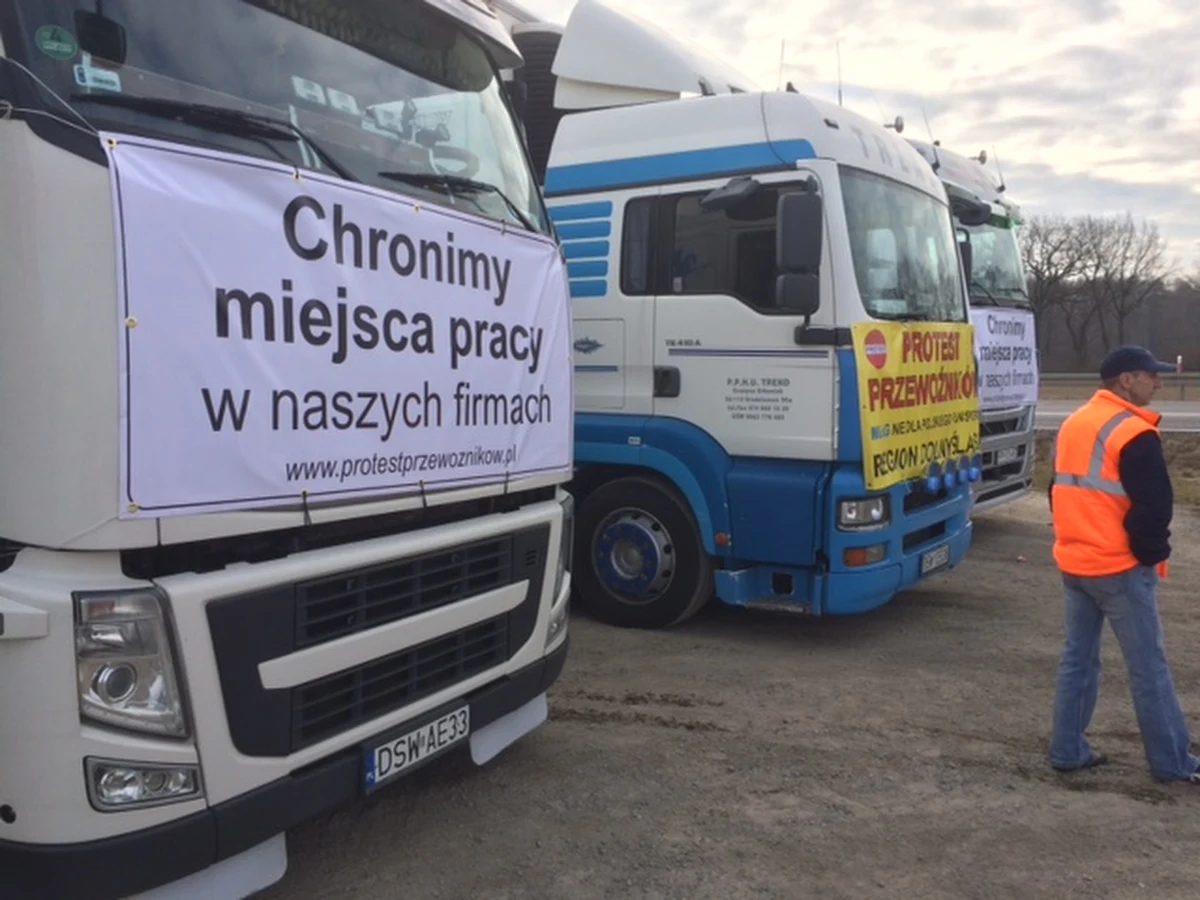 Wyjechali na drogi, by chronić miejsca pracy w swoich firmach. O godz. 16 w kilkunastu miejscach w kraju zakończył się ogólnopolski protest transportowców. „Ustawa o płacy minimalnej w Niemczech i rosyjskie embargo spowodowały, że transport stoi na krawędzi opłacalności” - przekonywali protestujący.  