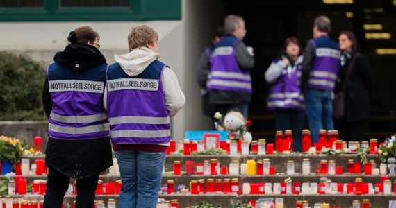 Szok, smutek i niedowierzanie - tak uczniowie gimnazjum w warmińsko-mazurskim Durągu komentują katastrofę airbusa we francuskich Alpach. W wypadku zginęli ich przyjaciele ze szkoły w Haltern am See. W maju mieli do nich pojechać na wymianę.