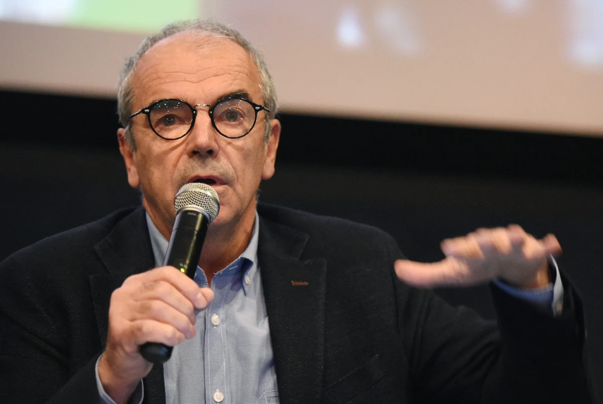 Polski operator Sławomir Idziak został przewodniczącym jury konkursu głównego "Wytyczanie Drogi" podczas 8. Festiwalu Off Camera, który odbędzie w dniach 1 - 10 maja w Krakowie. W konkursie pokazanych zostanie 10 filmów z całego świata.