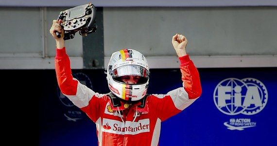 Czterokrotny mistrz świata Formuły 1 Niemiec Sebastian Vettel wygrał wyścig o Grand Prix Malezji, drugą rundę mistrzostw świata. To jego pierwsze zwycięstwo w barwach teamu Ferrari, do którego przeszedł z Red Bulla po poprzednim sezonie.