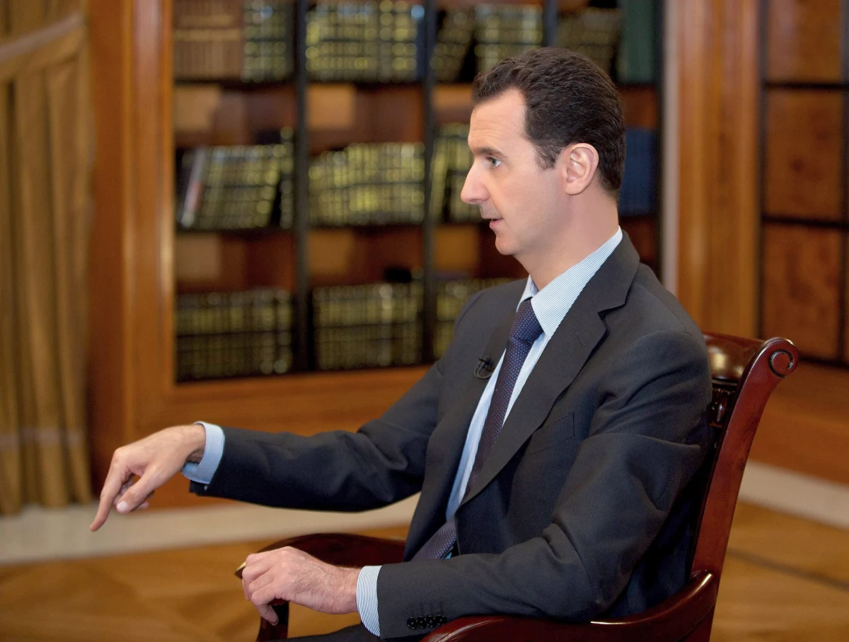 "Rosja dostarcza broń Damaszkowi na podstawie umów podpisanych po rozpoczęciu konfliktu w Syrii w r. 2011, a także kontraktów podpisanych wcześniej" - przyznał prezydent Syrii Baszar el-Asad. Jego wypowiedź przeczy oświadczeniom Rosji - podkreśla Reuters.