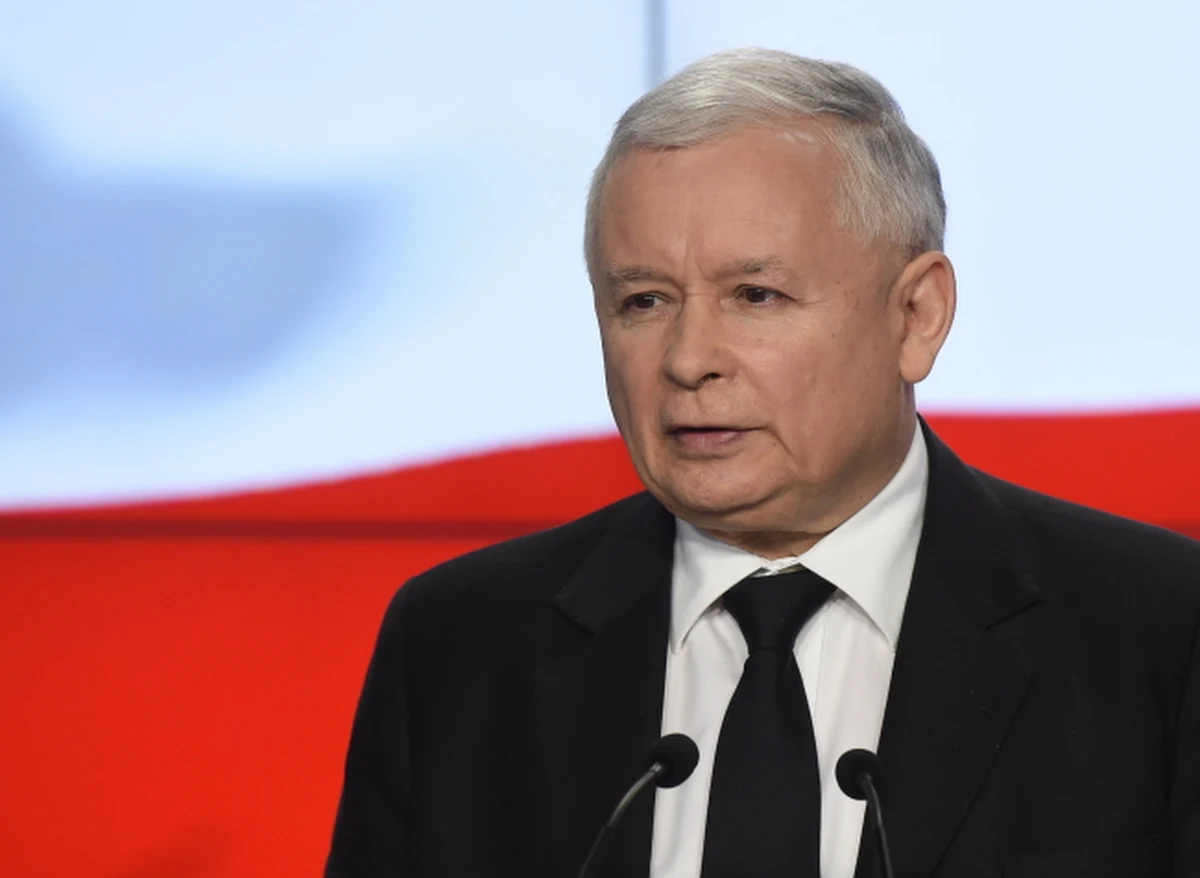 Wyrok wobec Mariusza Kamińskiego i funkcjonariuszy CBA w „aferze gruntowej” jest kuriozalny – uważa prezes PiS Jarosław Kaczyński. To sygnał mówiący, że nie korupcja jest przestępstwem, tylko walka z korupcją -  oświadczył.    