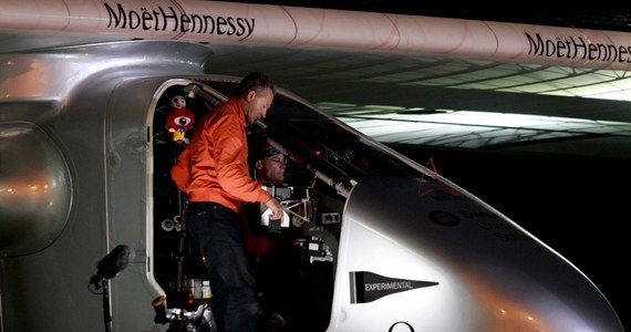 Samolot o napędzie słonecznym Solar Impulse 2 wylądował nad ranem w środkowych Chinach kończąc kolejny etap historycznego lotu dookoła świata. Jego celem jest propagowanie stosowania odnawialnej energii - poinformowali organizatorzy. 