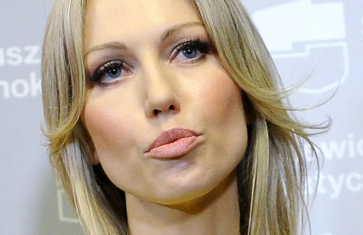 Państwo w żaden sposób nie wspomaga młodych ludzi na rynku kredytowym, mieszkaniowym, a przede wszystkim zatrudnia na umowy śmieciowe – stwierdziła w Opolu Magdalena Ogórek, kandydatka Sojuszu Lewicy Demokratycznej na prezydenta Polski. Dodała, że liczy, iż właśnie młodzi ludzie oraz kobiety będą jej elektoratem ponieważ ona "chce im bardzo mocno pomóc". Jak zaznaczyła, jeżeli te właśnie grupy wesprą ją w wyborach, to jest pewna nawet wygranej. 