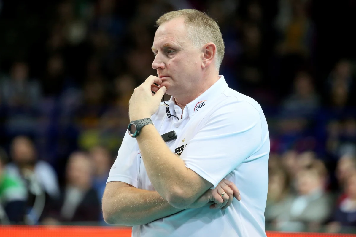 Polski Związek Piłki Siatkowej poinformował, że Jacek Nawrocki został trenerem reprezentacji Polski seniorek. Szkoleniowiec zastąpił na stanowisku Piotra Makowskiego, który zrezygnował z prowadzenia drużyny.
 