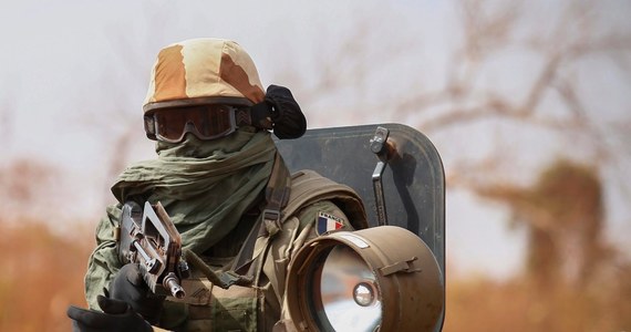 Sjaak Rijke, obywatel Holandii porwany przez islamistów w Mali w 2011 roku, został odbity w operacji francuskich sił specjalnych. Pojmanych zostało też kilku bojowników - oświadczył minister obrony Francji Jean-Yves Le Drian. 