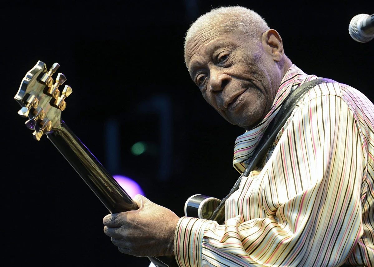 Legendarny gitarzysta bluesowy, 89-letni B.B. King trafił do szpitala. Informację przekazał dziennik "Los Angeles Times", powołując się na bliskich muzyka.
