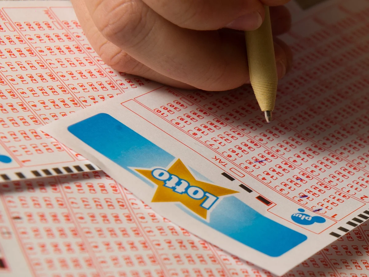 Nawet 30 milionów złotych może być w puli dzisiejszego losowania Lotto. To prawie tyle, ile wynosiła najwyższa wygrana w historii, która ponad 3 lata temu padła w Gdyni.