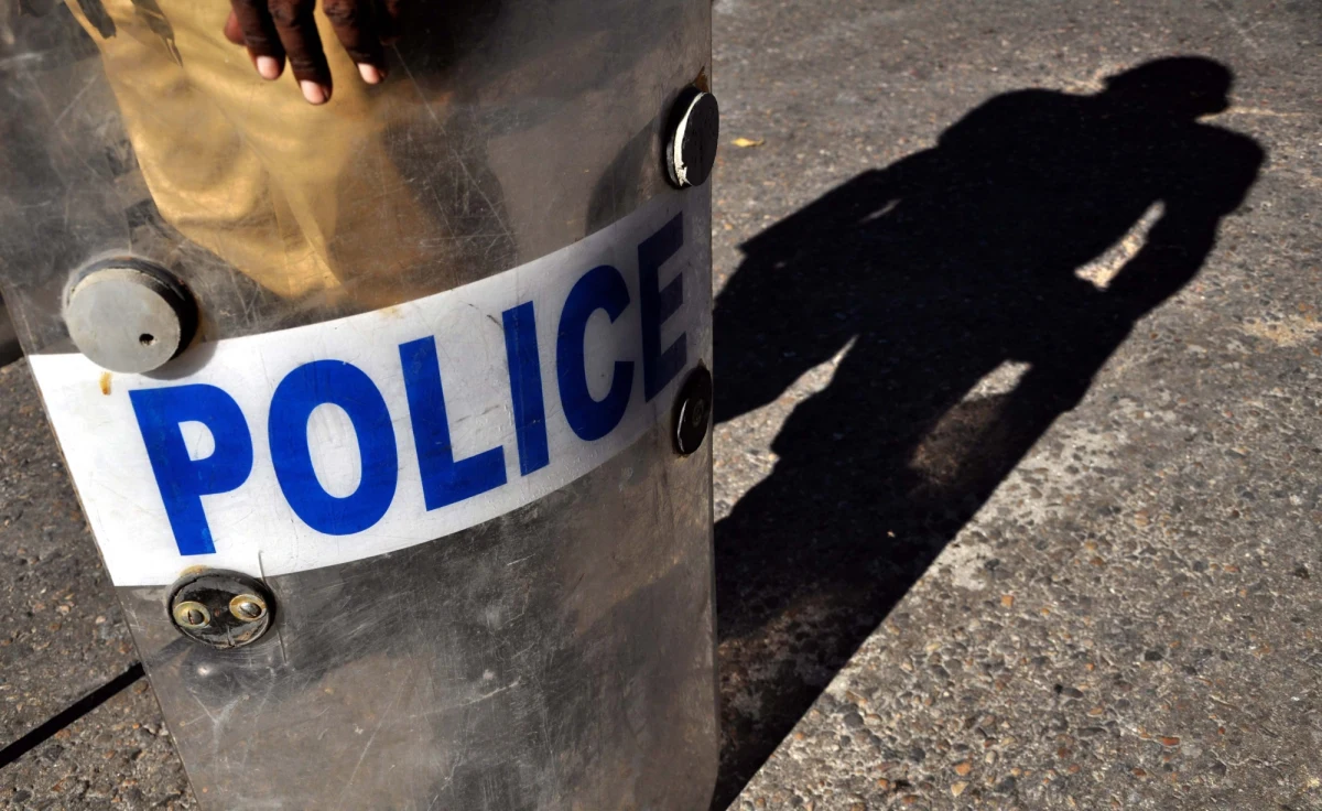 Uzbrojeni terroryści zabili co najmniej 20 robotników pracujących na budowie tamy. Do zdarzenia doszło w prowincji autonomicznej Beludżystan na południowym zachodzie Pakistanu. 