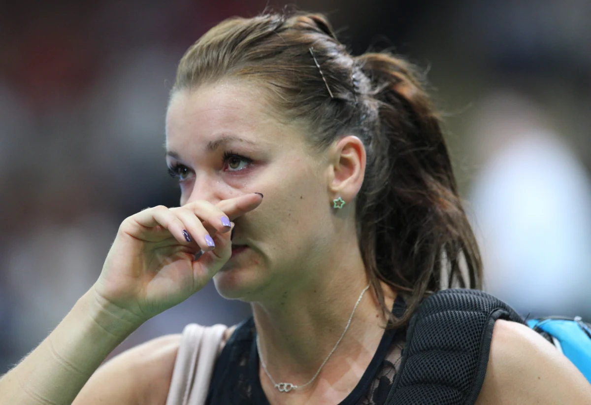 Trener Paweł Ostrowski podkreślił, że Agnieszka Radwańska w sobotnim półfinale turnieju WTA w Katowicach popełniła błąd, który od dawna jest jej bolączką. "Wciąż nie potrafi zaryzykować" - podsumował grę tenisistki z Krakowa.