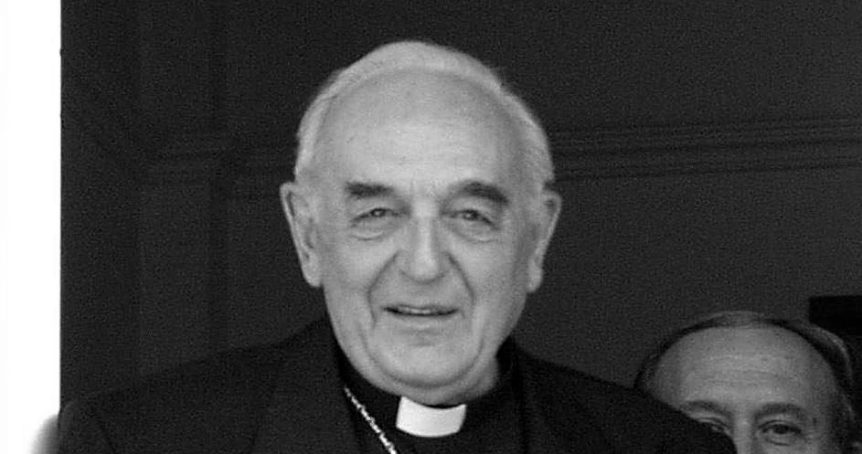 Kardynał Roberto Tucci, 2001 r.