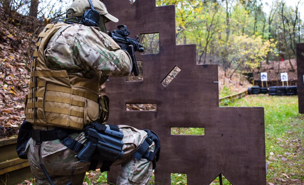 Polska armia wydaje na promocję śmiesznie małe pieniądze. Rocznie raptem 1,3 miliona złotych. Tak było dwa lata temu, jak również w 2014 roku, kiedy dodatkowo świętowaliśmy rocznicę 15-lecia Polski w NATO.