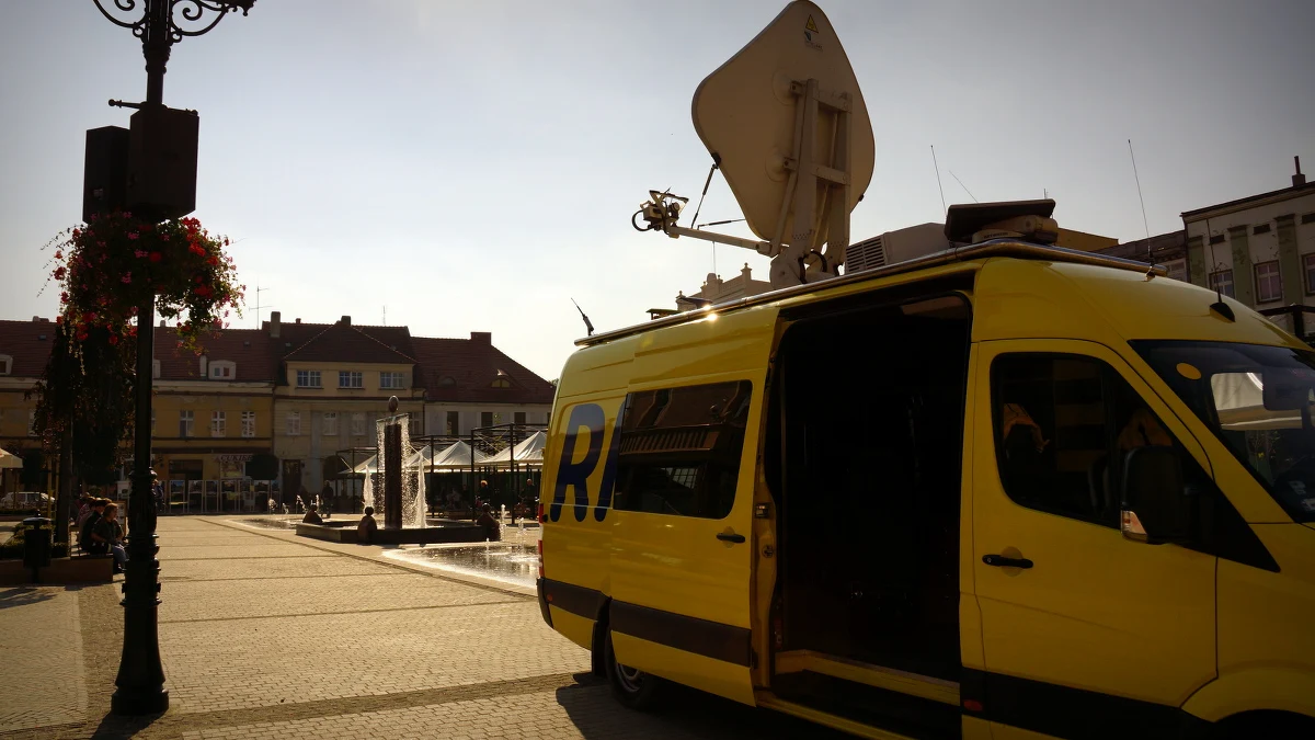 Bytom, Chełm, Sierpc, Gniewkowo, Lipno, a może Kwidzyn? Decyzja, dokąd zawita „Twoje Miasto w Faktach RMF FM” jak zwykle należy tylko do Was! Już w najbliższą sobotę w miejscu, które wskażecie, zaparkuje wóz satelitarny RMF FM, a nasz reporter opowie o historii, zabytkach i atrakcjach związanych z wybranym przez Was miastem. Na głosy czekamy do czwartku do godziny 12!