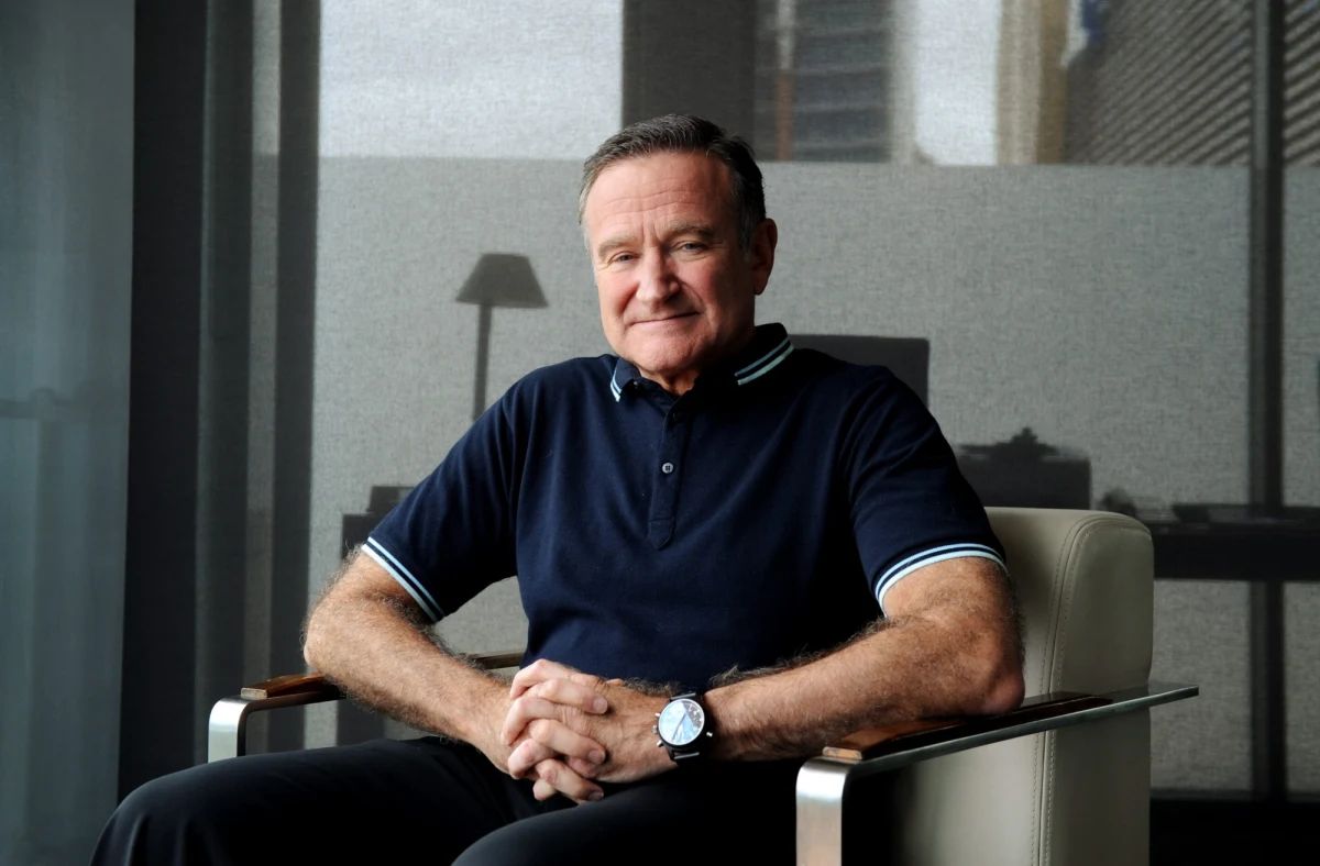 Robin Williams swoje ostatnie dni spędził w paranoidalnym amoku, w przekonaniu, że "coś się z nim dzieje". Te rewelacje ujawnia brytyjski "Daily Mail", powołując się na informacje telewizji Channel 5. Aktor odebrał sobie życie 11 sierpnia 2014 roku.