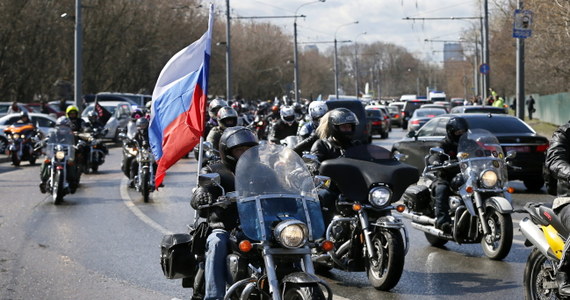 Niemiecki rząd zagroził rosyjskim motocyklistom z klubu Nocne Wilki wydaniem zakazu wjazdu na teren Niemiec. Resorty spraw zagranicznych i spraw wewnętrznych oświadczyły, że rajd z Moskwy do Berlina nie służy poprawie relacji niemiecko-rosyjskich. 