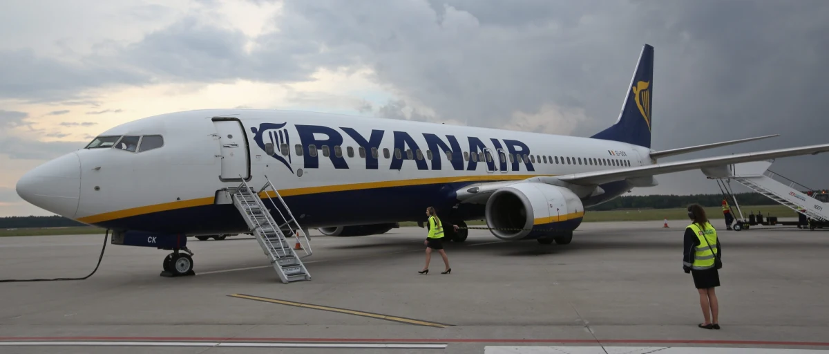 Awaryjne lądowanie samolotu pasażerskiego w Modlinie. Powodem była pilna potrzeba udzielenia pomocy medycznej jednemu z podróżnych. 