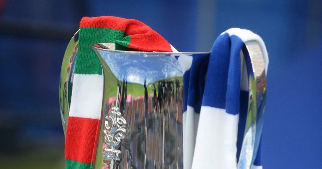 To trofeum czeka na piłkarzy Lecha lub Legii